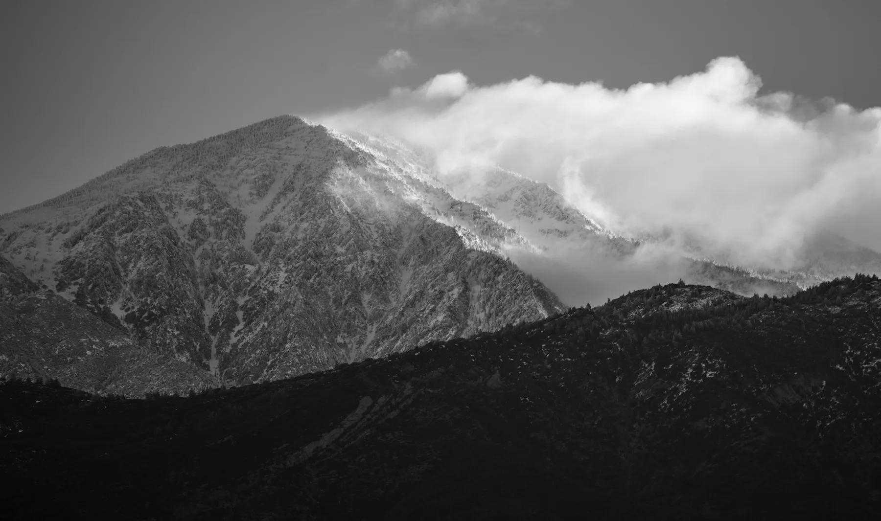 San Gorgonio Wilderness landscape at sunset with mountain peaks